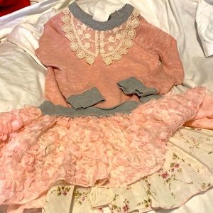 Dressy young girls, beautiful pink outfit